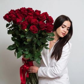 19 гигантских красных роз 170см