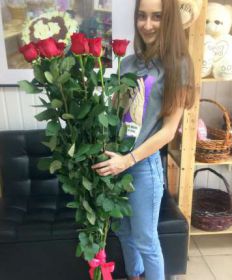 9 гигантских Красных роз 150 см