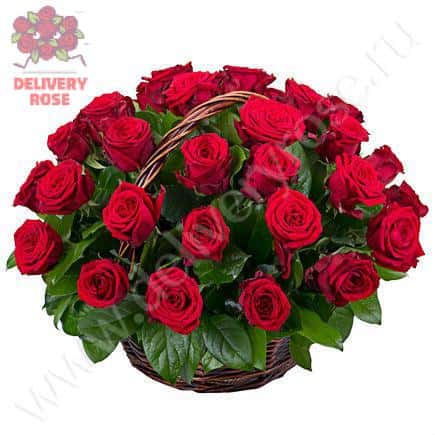 Корзина из 35 роз «Подарок любимым»