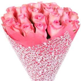 Букет из 25 розовых роз "Ревивал" 70 см